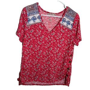 All In Love T-Shirt Women's Medium V-Neck Short Sleeve Boho Printed Casual Top